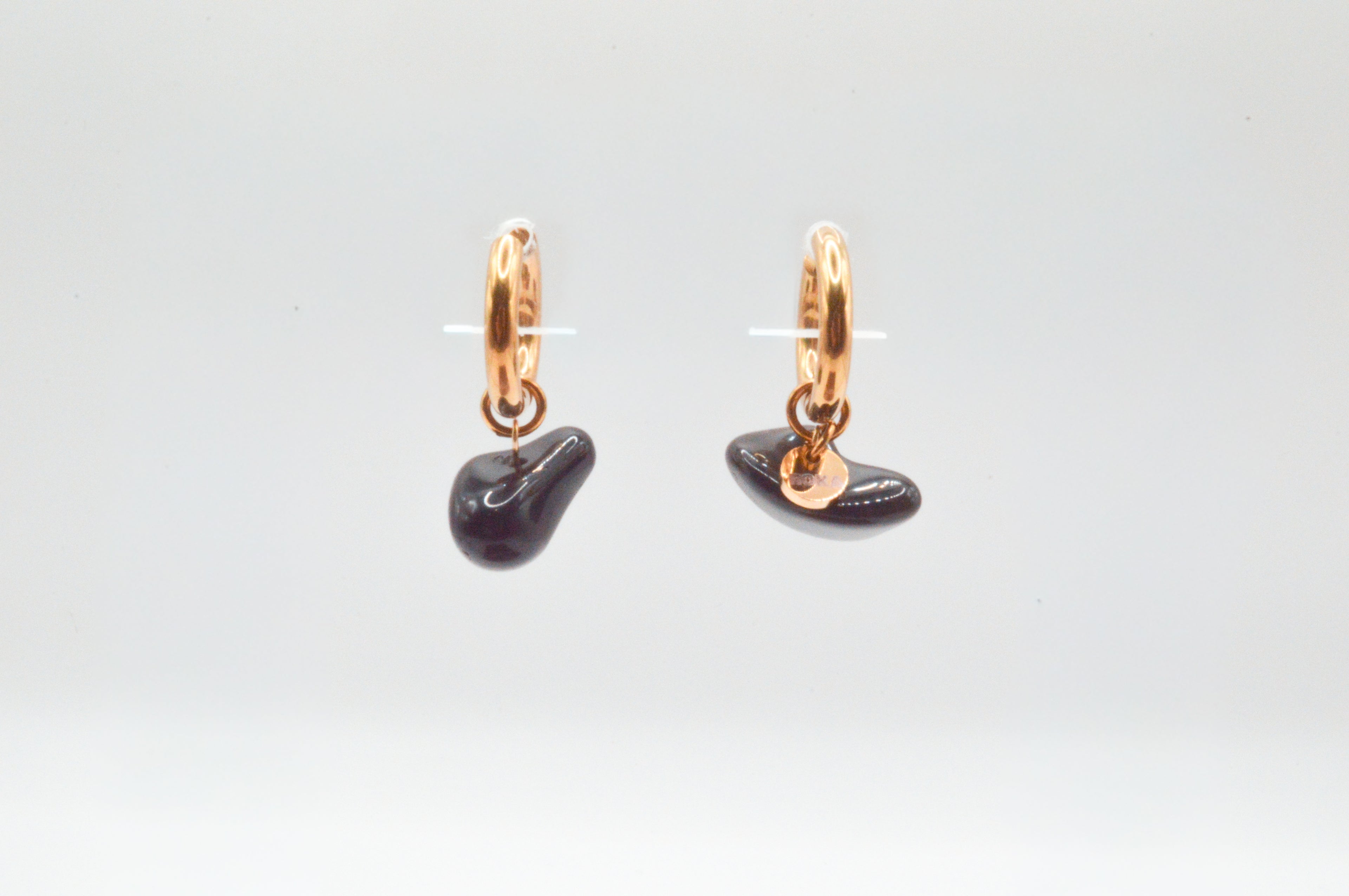 Arracada Onix Negro Nugget